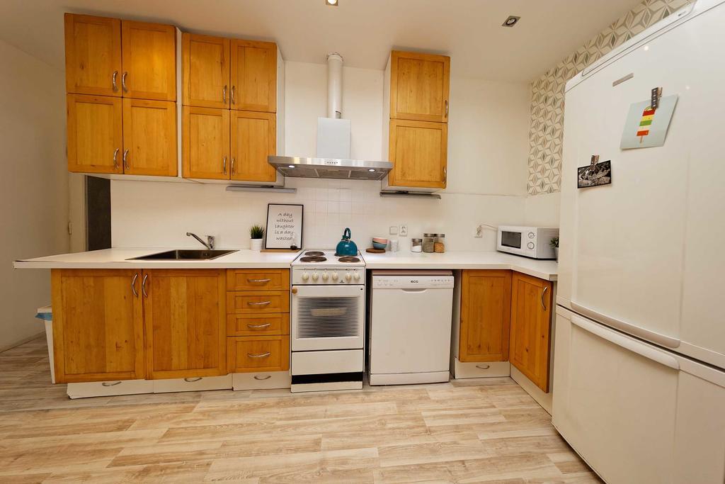 Apartments Ve Smeckach 27 Praga Zewnętrze zdjęcie