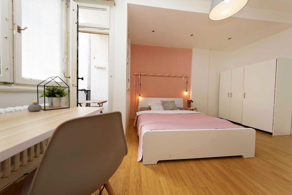 Apartments Ve Smeckach 27 Praga Zewnętrze zdjęcie