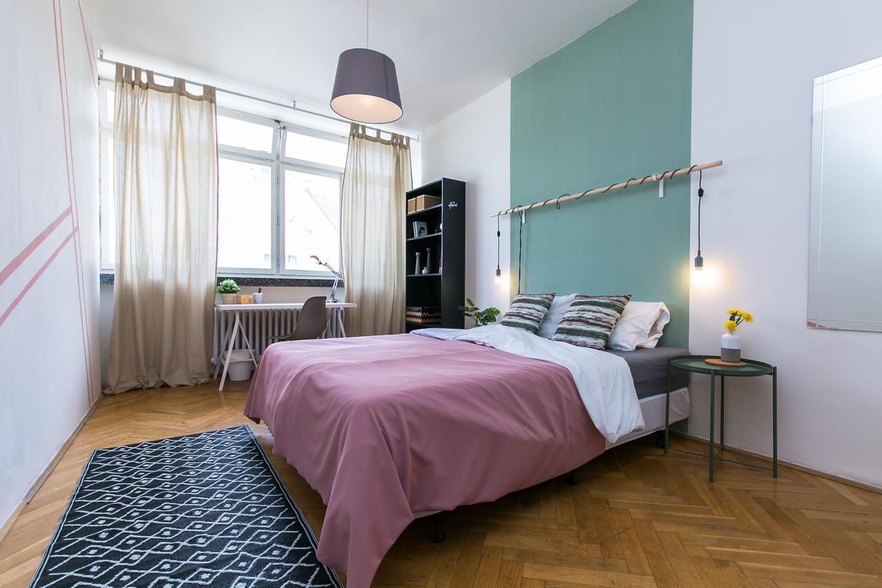 Apartments Ve Smeckach 27 Praga Zewnętrze zdjęcie