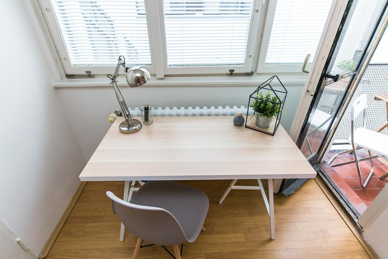 Apartments Ve Smeckach 27 Praga Zewnętrze zdjęcie